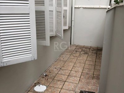 Apartamento à venda com 77m², 3 quartos no bairro Petrópolis em Porto Alegre - Foto 19