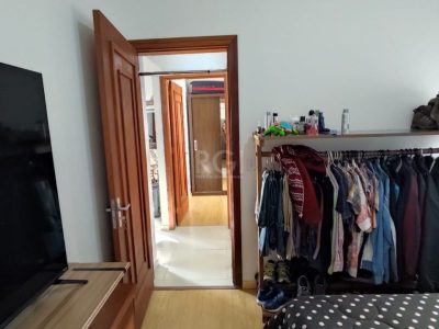 Apartamento à venda com 62m², 2 quartos, 1 suíte, 1 vaga no bairro Menino Deus em Porto Alegre - Foto 9