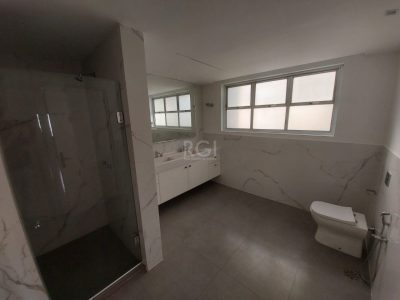 Apartamento à venda com 381m², 4 quartos, 1 suíte, 2 vagas no bairro Moinhos de Vento em Porto Alegre - Foto 23