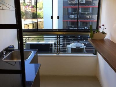 Apartamento à venda com 68m², 2 quartos, 1 suíte, 2 vagas no bairro Petrópolis em Porto Alegre - Foto 16