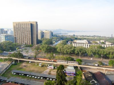 Apartamento à venda com 105m², 3 quartos, 1 suíte, 2 vagas no bairro Centro Histórico em Porto Alegre - Foto 26