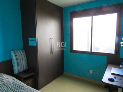 Apartamento à venda com 105m², 3 quartos, 1 suíte, 2 vagas no bairro Centro Histórico em Porto Alegre - Foto 17