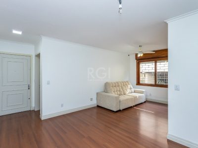 Apartamento à venda com 92m², 3 quartos, 1 suíte, 1 vaga no bairro Mont Serrat em Porto Alegre - Foto 2