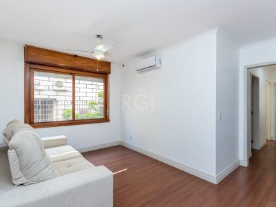 Apartamento à venda com 92m², 3 quartos, 1 suíte, 1 vaga no bairro Mont Serrat em Porto Alegre - Foto 4