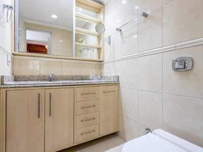 Apartamento à venda com 92m², 3 quartos, 1 suíte, 1 vaga no bairro Mont Serrat em Porto Alegre - Foto 9