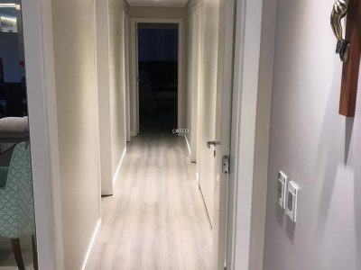 Apartamento à venda com 158m², 4 quartos, 4 suítes, 3 vagas no bairro Menino Deus em Porto Alegre - Foto 15