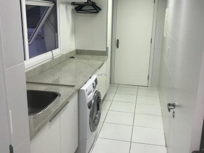 Apartamento à venda com 158m², 4 quartos, 4 suítes, 3 vagas no bairro Menino Deus em Porto Alegre - Foto 18