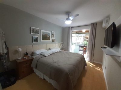 Apartamento à venda com 127m², 3 quartos, 1 suíte, 1 vaga no bairro Petrópolis em Porto Alegre - Foto 7