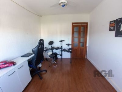 Apartamento à venda com 74m², 3 quartos, 1 vaga no bairro Tristeza em Porto Alegre - Foto 8