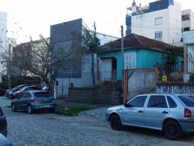 Casa à venda com 91m², 2 quartos, 1 vaga no bairro Jardim Botânico em Porto Alegre - Foto 3