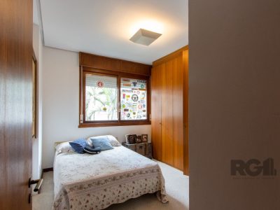 Apartamento à venda com 253m², 4 quartos, 2 suítes, 3 vagas no bairro Petrópolis em Porto Alegre - Foto 37