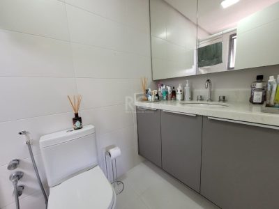 Apartamento à venda com 64m², 2 quartos, 1 suíte, 2 vagas no bairro Rio Branco em Porto Alegre - Foto 19