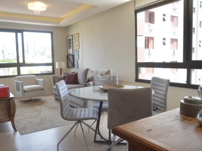 Apartamento à venda com 64m², 2 quartos, 1 suíte, 2 vagas no bairro Rio Branco em Porto Alegre - Foto 11