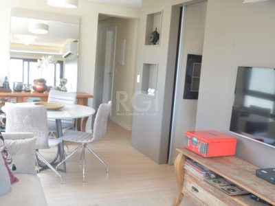 Apartamento à venda com 64m², 2 quartos, 1 suíte, 2 vagas no bairro Rio Branco em Porto Alegre - Foto 13