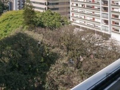 Apartamento à venda com 208m², 3 quartos, 1 suíte, 1 vaga no bairro Independência em Porto Alegre - Foto 2