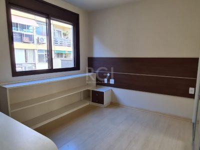 Apartamento à venda com 65m², 2 quartos, 1 suíte, 1 vaga no bairro Santana em Porto Alegre - Foto 10