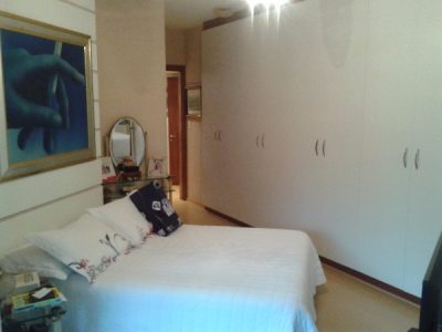 Apartamento à venda com 106m², 3 quartos, 1 suíte, 1 vaga no bairro Independência em Porto Alegre - Foto 16