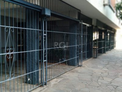 Apartamento à venda com 74m², 3 quartos, 1 suíte, 1 vaga no bairro Santana em Porto Alegre - Foto 10