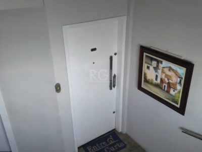 Apartamento à venda com 74m², 3 quartos, 1 suíte, 1 vaga no bairro Santana em Porto Alegre - Foto 11