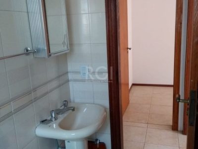 Apartamento à venda com 85m², 3 quartos, 1 suíte, 2 vagas no bairro Jardim Itu em Porto Alegre - Foto 19