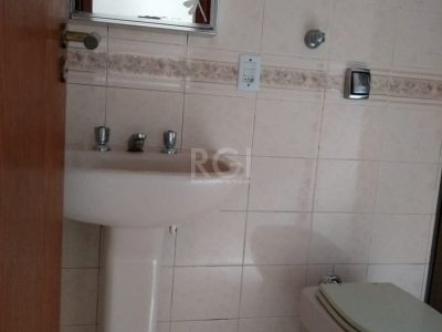 Apartamento à venda com 85m², 3 quartos, 1 suíte, 2 vagas no bairro Jardim Itu em Porto Alegre - Foto 32