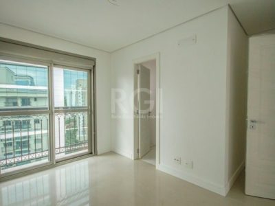 Apartamento à venda com 79m², 2 quartos, 1 suíte, 2 vagas no bairro Três Figueiras em Porto Alegre - Foto 15