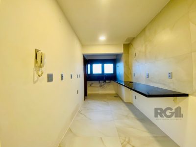 Cobertura à venda com 337m², 3 quartos, 1 suíte, 2 vagas no bairro Petrópolis em Porto Alegre - Foto 21