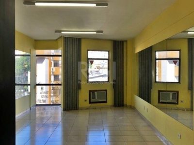 Conjunto/Sala à venda com 45m², 1 vaga no bairro Auxiliadora em Porto Alegre - Foto 3