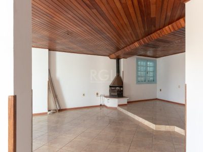 Casa à venda com 266m², 4 quartos, 1 suíte, 3 vagas no bairro Tristeza em Porto Alegre - Foto 5