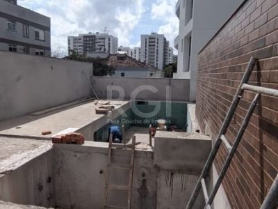 Apartamento à venda com 63m², 2 quartos, 1 suíte, 1 vaga no bairro Passo d'Areia em Porto Alegre - Foto 21