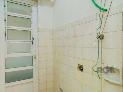 Apartamento à venda com 86m², 3 quartos, 1 vaga no bairro Independência em Porto Alegre - Foto 8