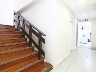 Casa à venda com 260m², 3 quartos, 1 suíte no bairro Rio Branco em Porto Alegre - Foto 5