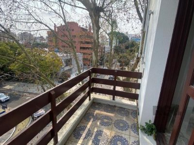 Apartamento à venda com 71m², 3 quartos, 1 suíte, 1 vaga no bairro Auxiliadora em Porto Alegre - Foto 15