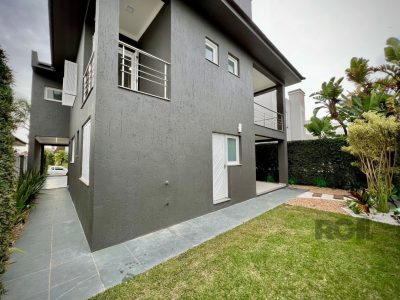 Casa Condominio à venda com 252m², 3 quartos, 3 suítes, 2 vagas no bairro Zona Nova em Capão da Canoa - Foto 8