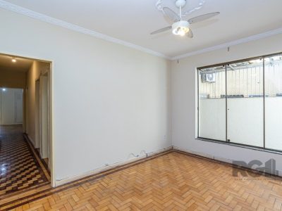 Apartamento à venda com 88m², 3 quartos no bairro Petrópolis em Porto Alegre - Foto 3