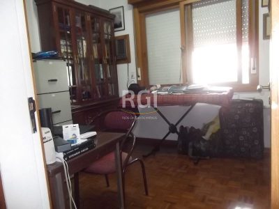 Apartamento à venda com 111m², 2 quartos, 1 suíte, 1 vaga no bairro Menino Deus em Porto Alegre - Foto 7