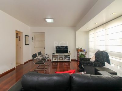 Cobertura à venda com 261m², 3 quartos, 1 suíte, 2 vagas no bairro Petrópolis em Porto Alegre - Foto 41