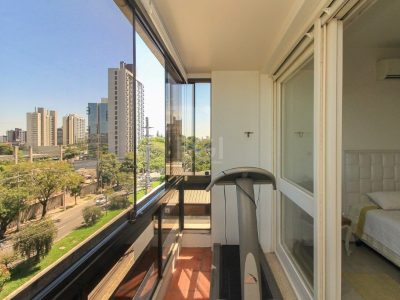 Cobertura à venda com 261m², 3 quartos, 1 suíte, 2 vagas no bairro Petrópolis em Porto Alegre - Foto 69