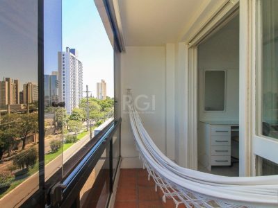 Cobertura à venda com 261m², 3 quartos, 1 suíte, 2 vagas no bairro Petrópolis em Porto Alegre - Foto 87