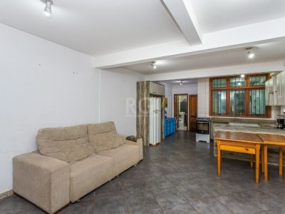 Casa à venda com 430m², 3 quartos no bairro Santa Tereza em Porto Alegre - Foto 4