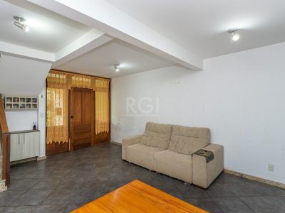 Casa à venda com 430m², 3 quartos no bairro Santa Tereza em Porto Alegre - Foto 6