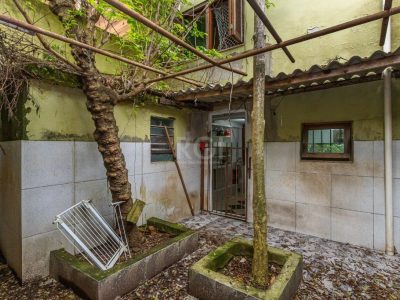 Casa à venda com 430m², 3 quartos no bairro Santa Tereza em Porto Alegre - Foto 17