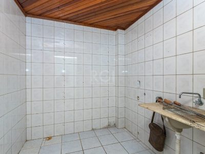 Casa à venda com 430m², 3 quartos no bairro Santa Tereza em Porto Alegre - Foto 56