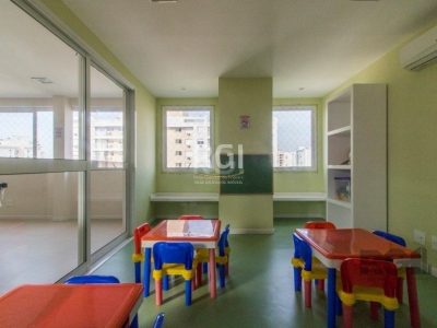 Apartamento à venda com 67m², 2 quartos, 1 suíte, 1 vaga no bairro Passo d'Areia em Porto Alegre - Foto 10