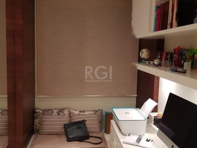 Apartamento à venda com 106m², 3 quartos, 1 suíte, 2 vagas no bairro Passo d'Areia em Porto Alegre - Foto 9