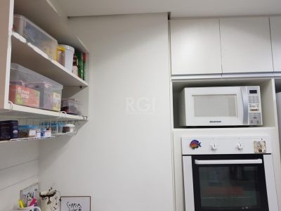 Apartamento à venda com 106m², 3 quartos, 1 suíte, 2 vagas no bairro Passo d'Areia em Porto Alegre - Foto 13