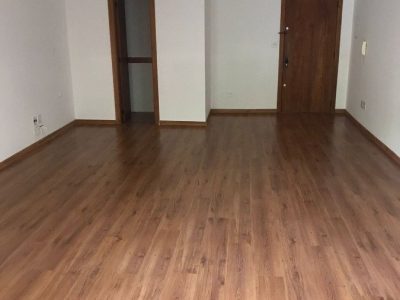 Conjunto/Sala à venda com 47m² no bairro Auxiliadora em Porto Alegre - Foto 2