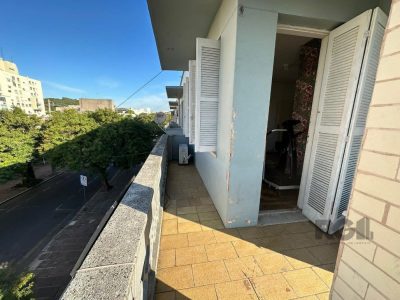 Apartamento à venda com 79m², 2 quartos, 1 vaga no bairro Azenha em Porto Alegre - Foto 2