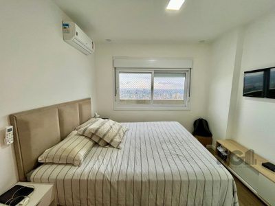 Apartamento à venda com 72m², 2 quartos, 1 suíte, 4 vagas no bairro Petrópolis em Porto Alegre - Foto 29