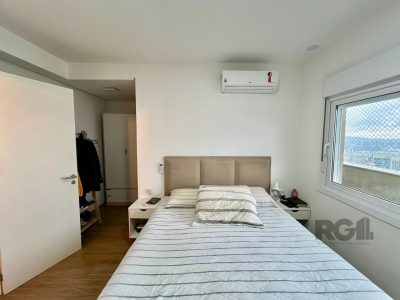 Apartamento à venda com 72m², 2 quartos, 1 suíte, 4 vagas no bairro Petrópolis em Porto Alegre - Foto 31